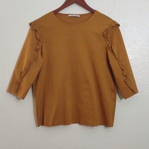 USED ZARA MUSTARD COLOR MID LENGTH SLEEVE -WINTER 2017-2018